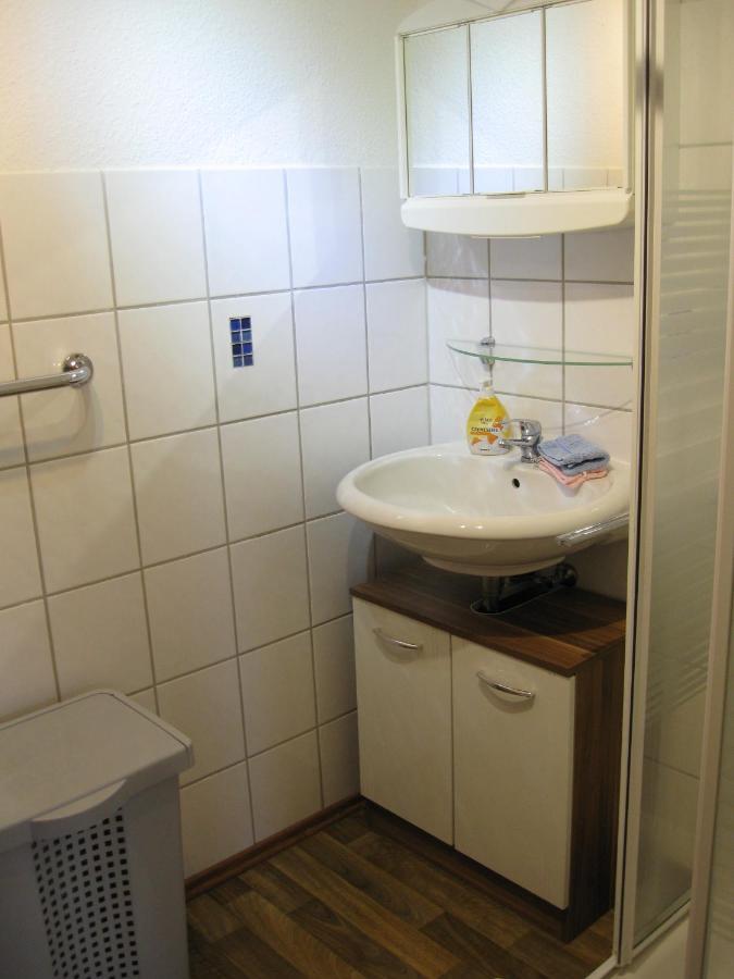 Ferienwohnung Aurich Sandhorst Eg Mit Terrasse Und Kleinem Garten Exterior foto